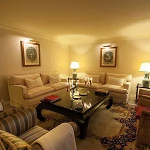 https://villa-le-magnolie.it-tuscanyhotel.com