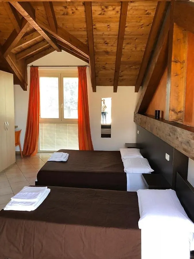 La Siesta Bed&Residence Cardano Al Campo 0*,