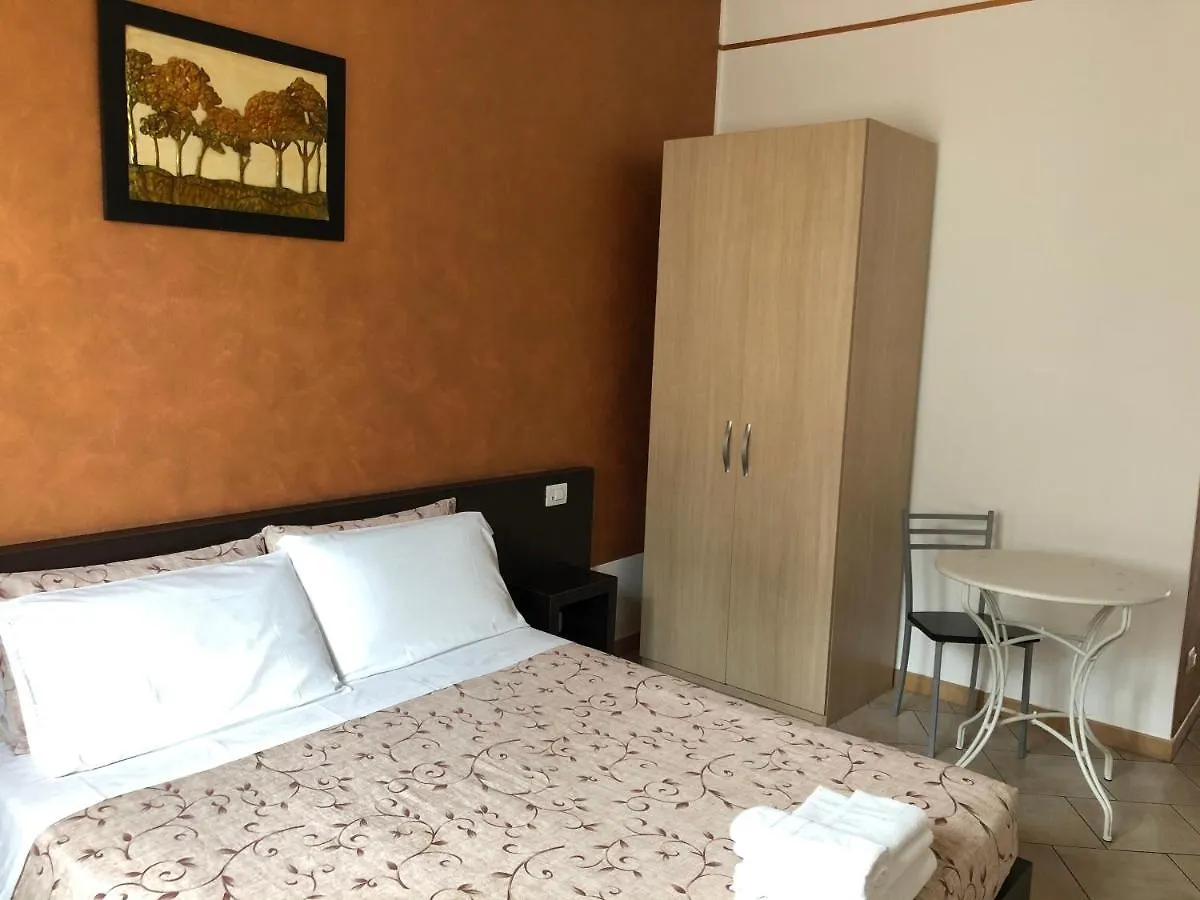 La Siesta Bed&Residence Cardano Al Campo 0*,  Italia