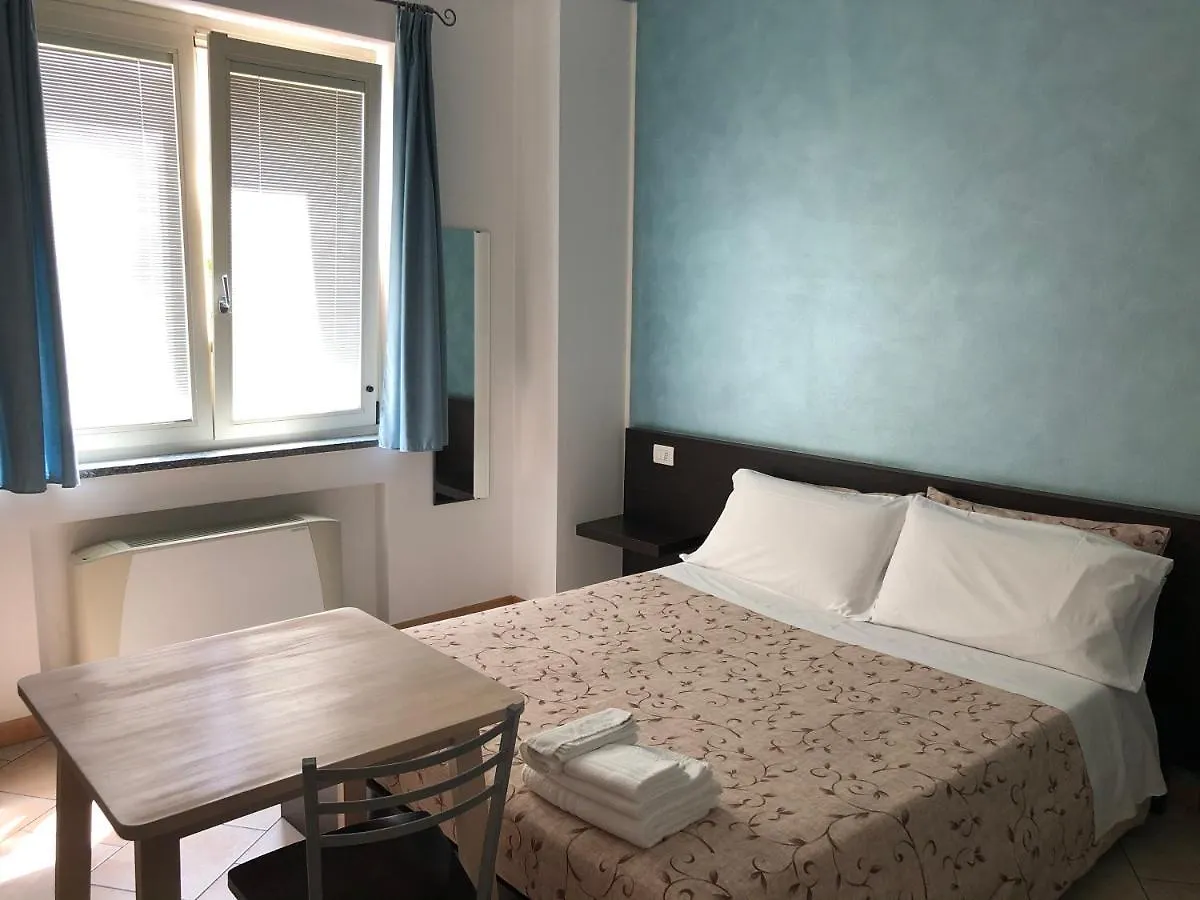 La Siesta Bed&Residence Cardano Al Campo 0*,
