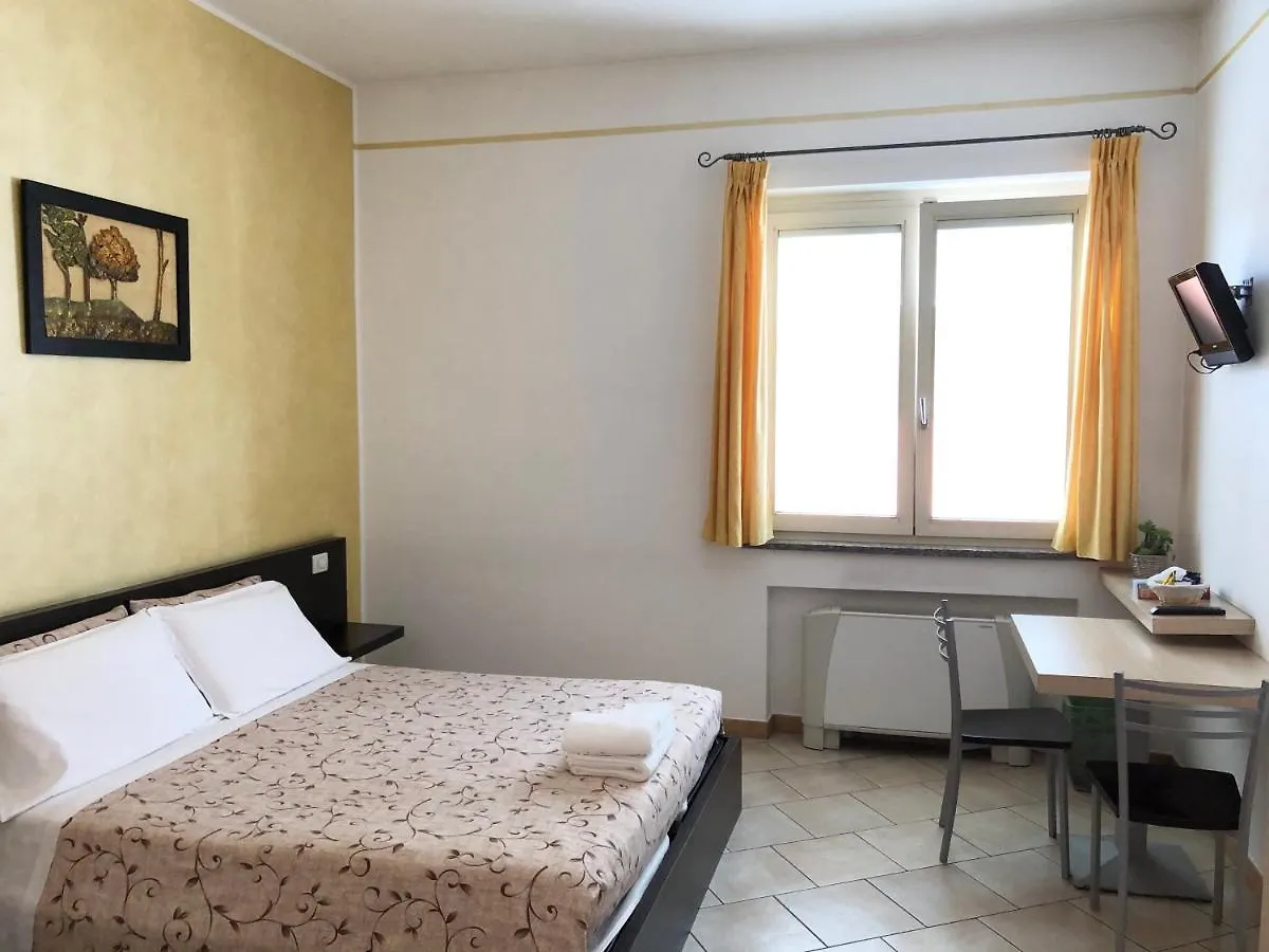 La Siesta Bed&Residence Cardano Al Campo Italia